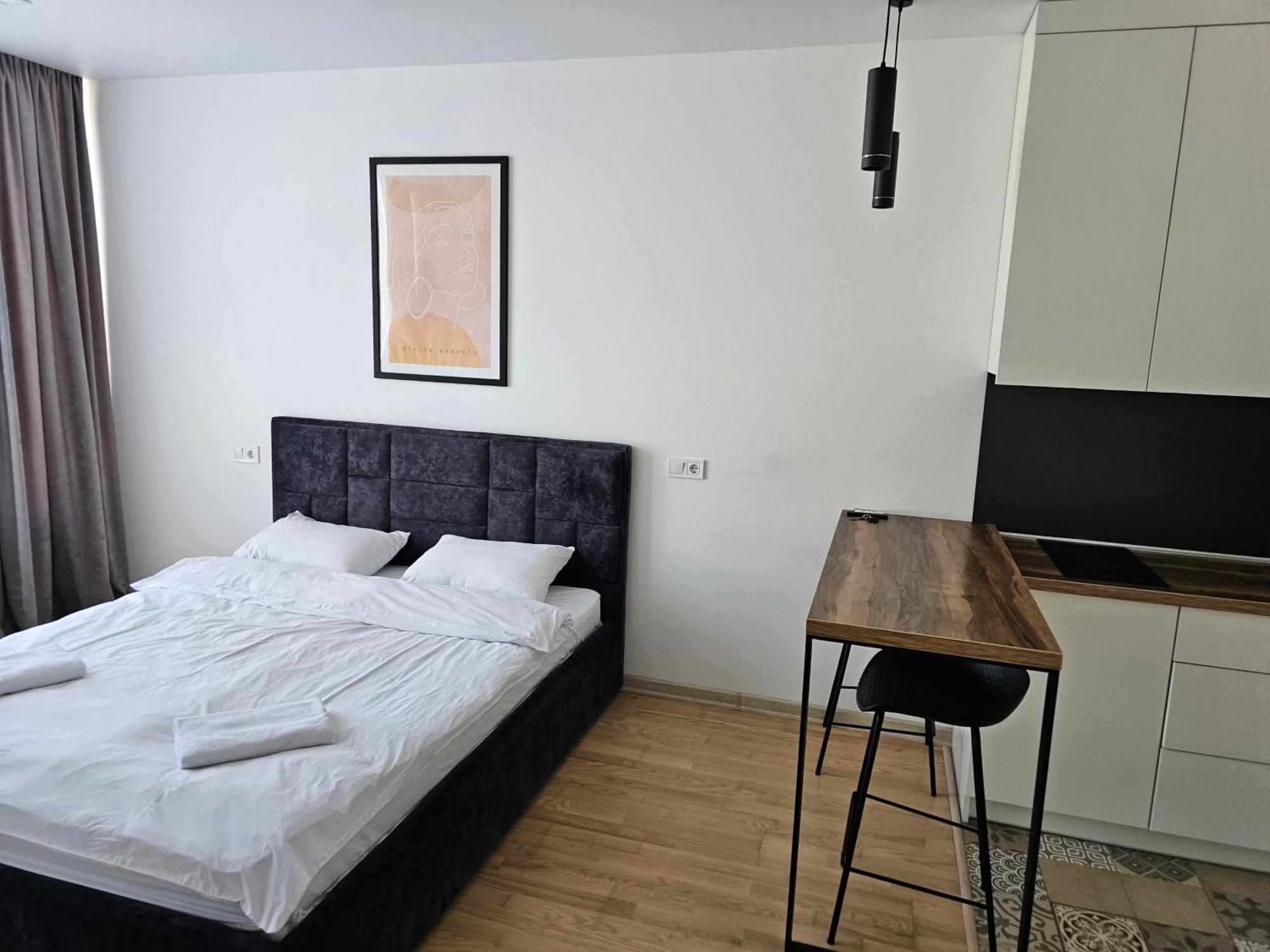 Nyvky Like Home - Studio - Apt 35 Kiev Exterior foto